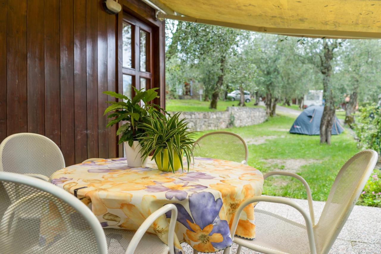 Camping Monja Brenzone sul Garda Bagian luar foto
