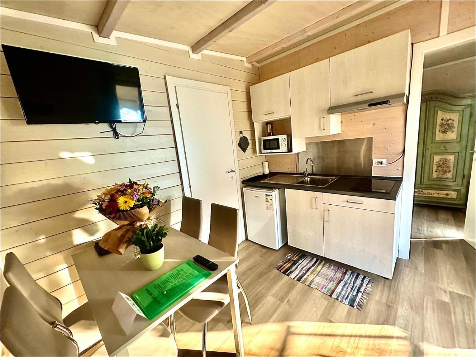 Camping Monja Brenzone sul Garda Bagian luar foto