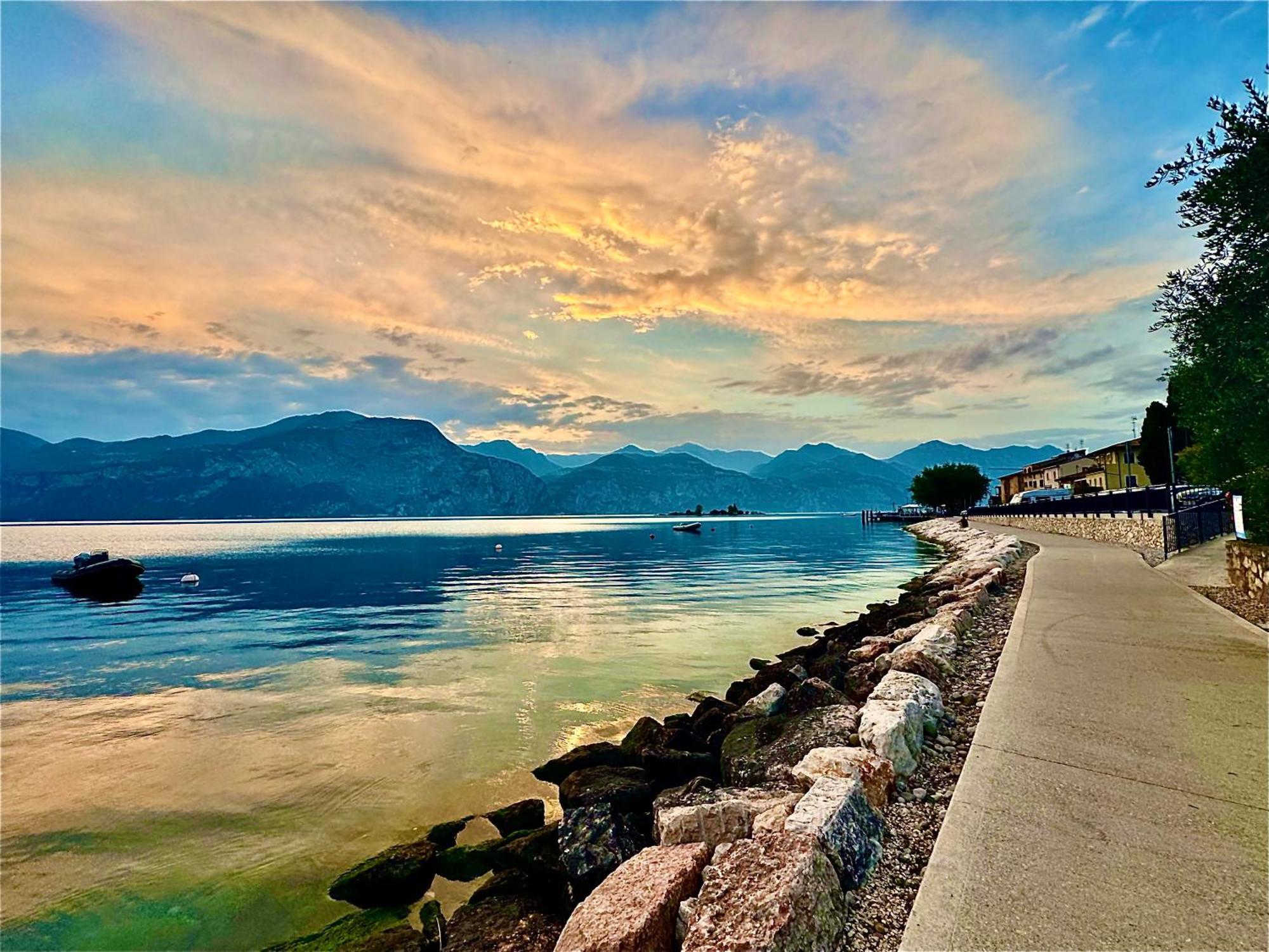 Camping Monja Brenzone sul Garda Bagian luar foto