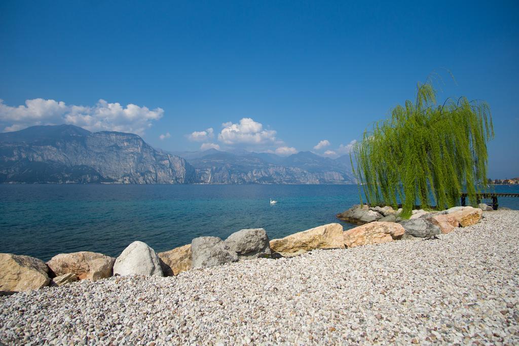 Camping Monja Brenzone sul Garda Bagian luar foto