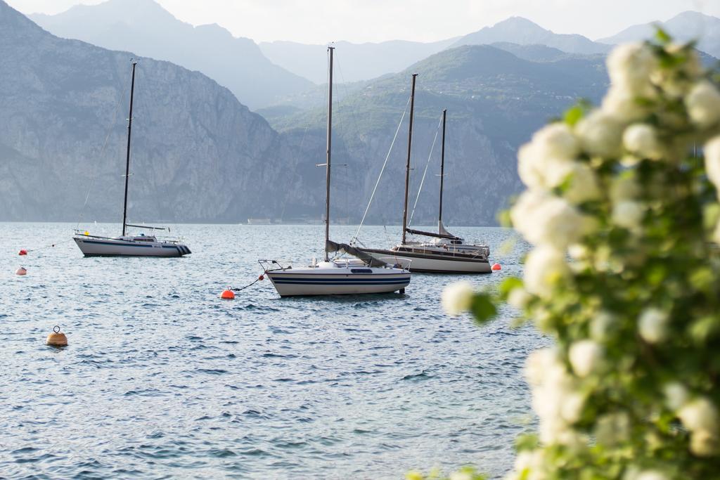 Camping Monja Brenzone sul Garda Bagian luar foto